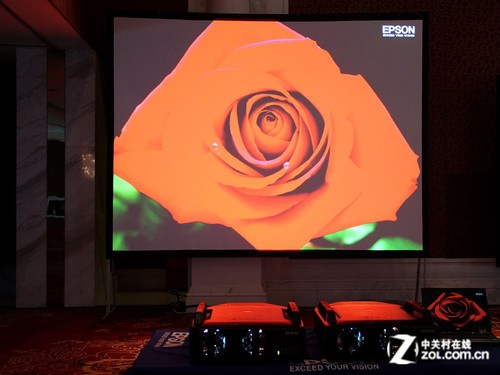 3D背投大屏 爱普生展工程投影拼接方案 